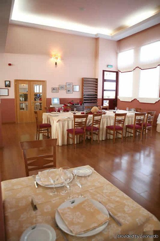 Hotel La Imora 哈恩 餐厅 照片